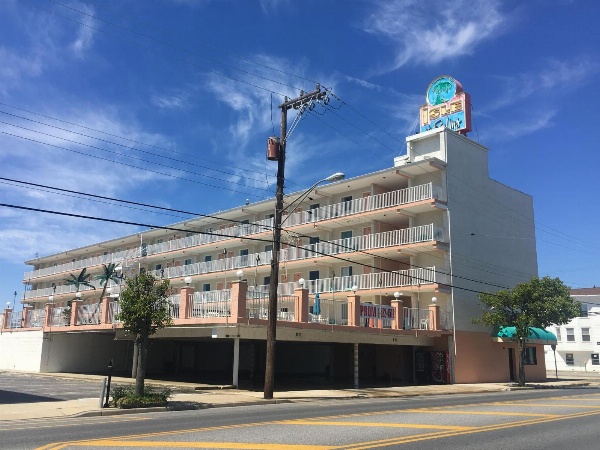 Isle of Palms Motel image 1