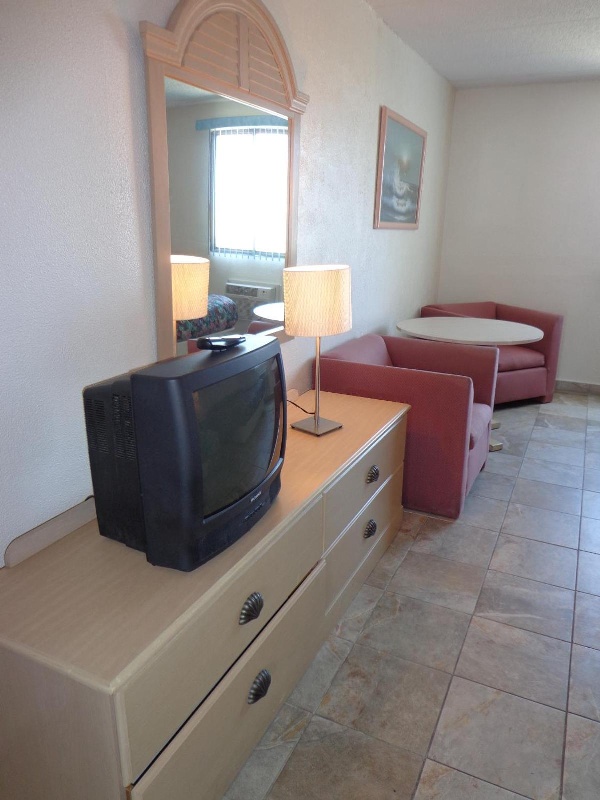 Isle of Palms Motel image 7